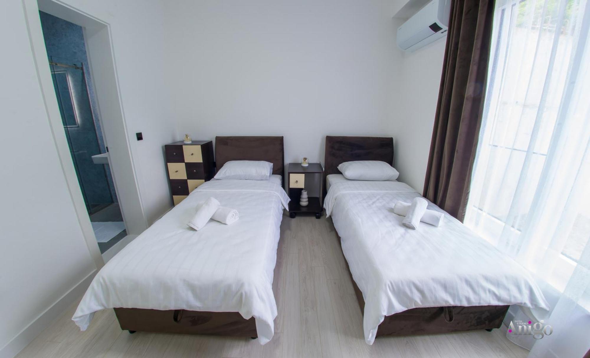 Royal Terrace Apartments Konjic Exteriör bild