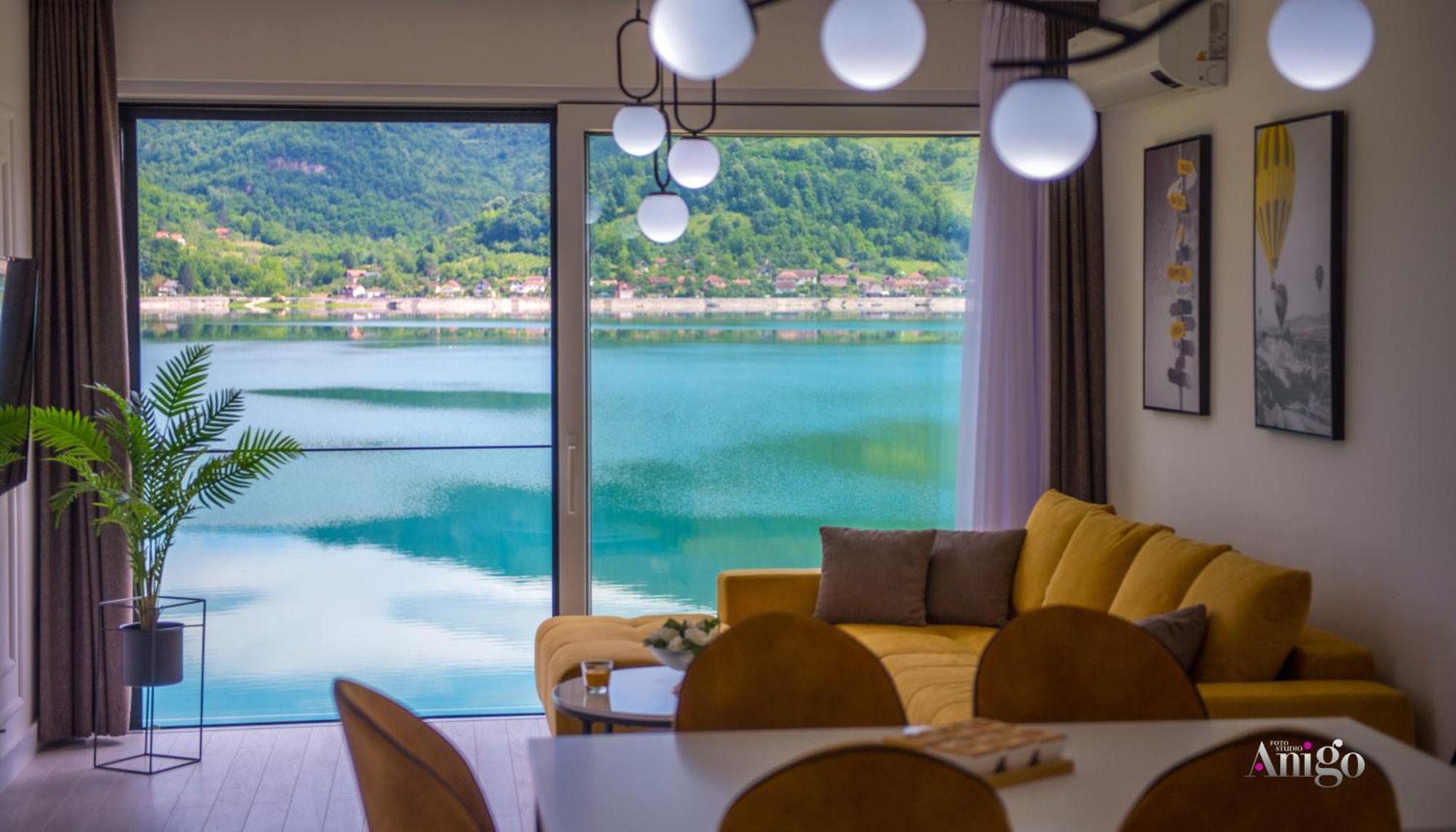 Royal Terrace Apartments Konjic Exteriör bild