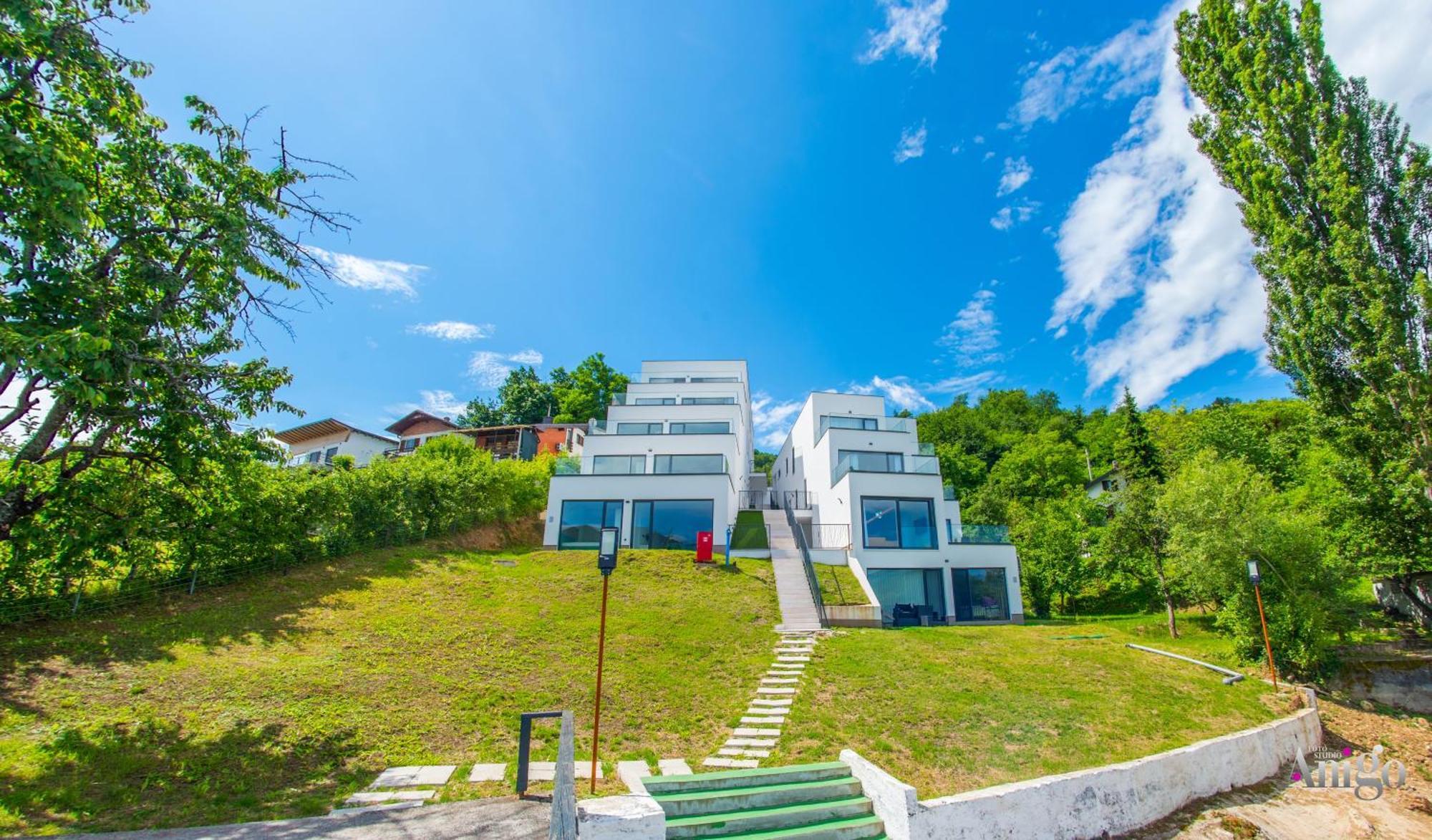 Royal Terrace Apartments Konjic Exteriör bild