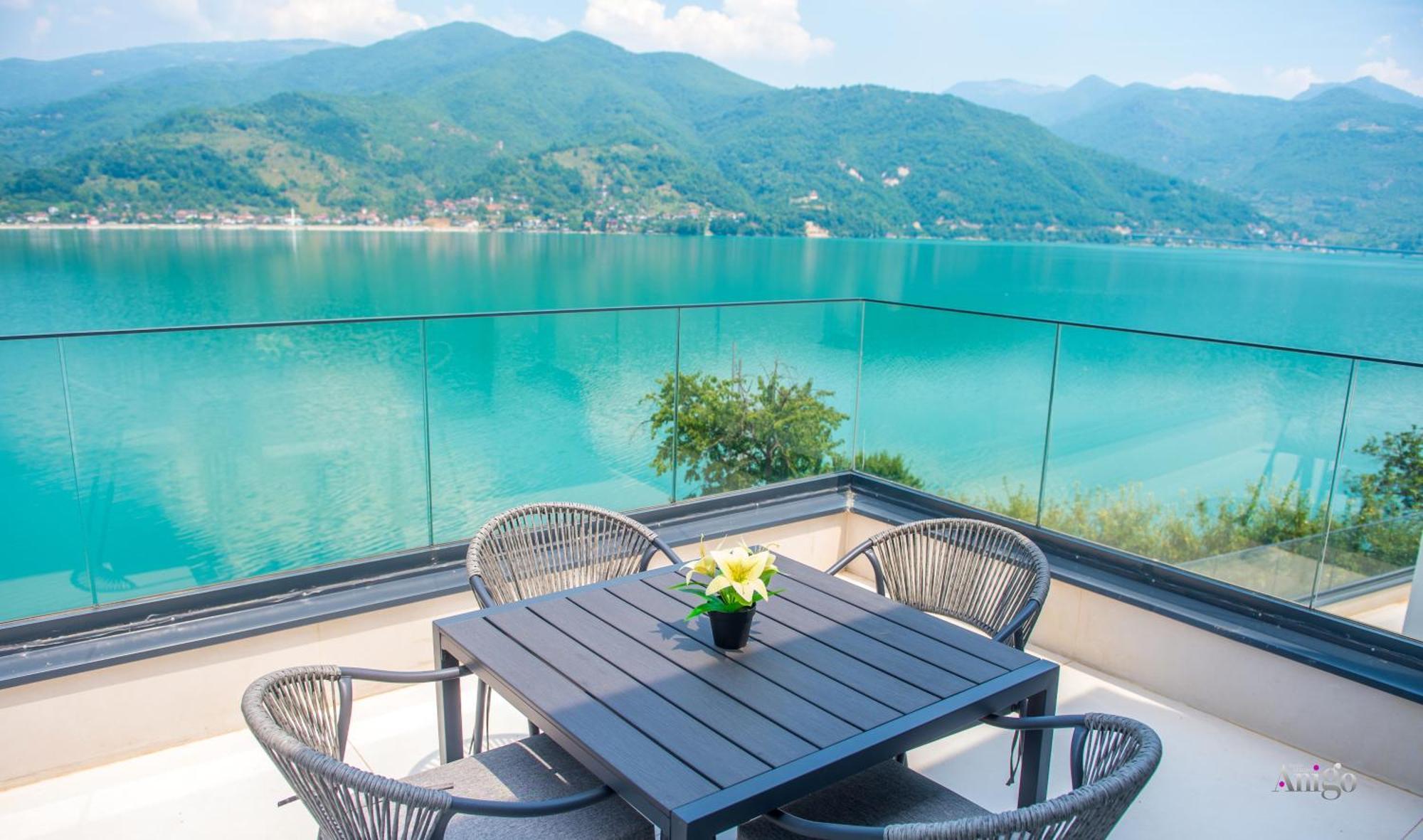 Royal Terrace Apartments Konjic Exteriör bild